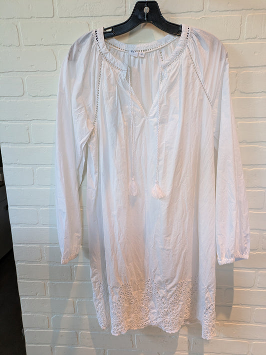 White Dress Casual Short Gap, Size S