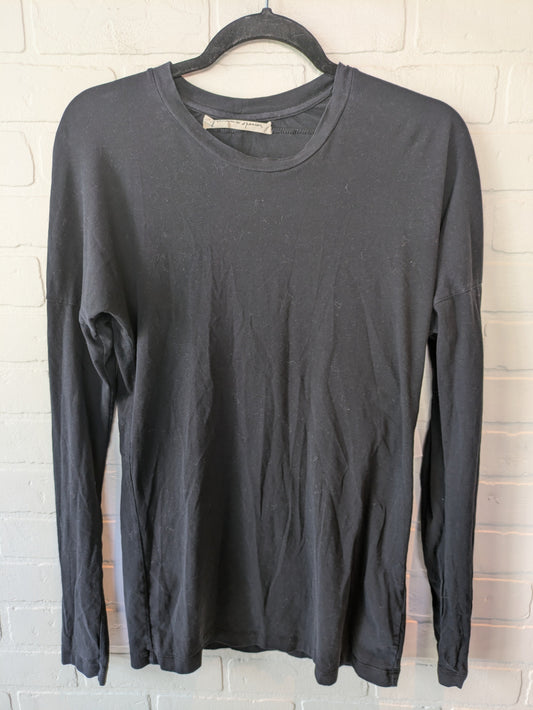 Top Long Sleeve Basic By Clothes Mentor In Black, Size: S