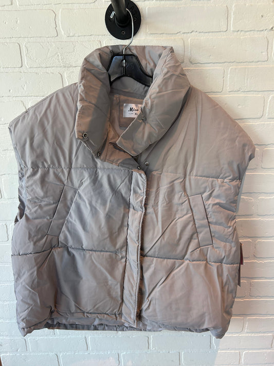 Vest Puffer & Quilted By Cme In Grey, Size: Xl