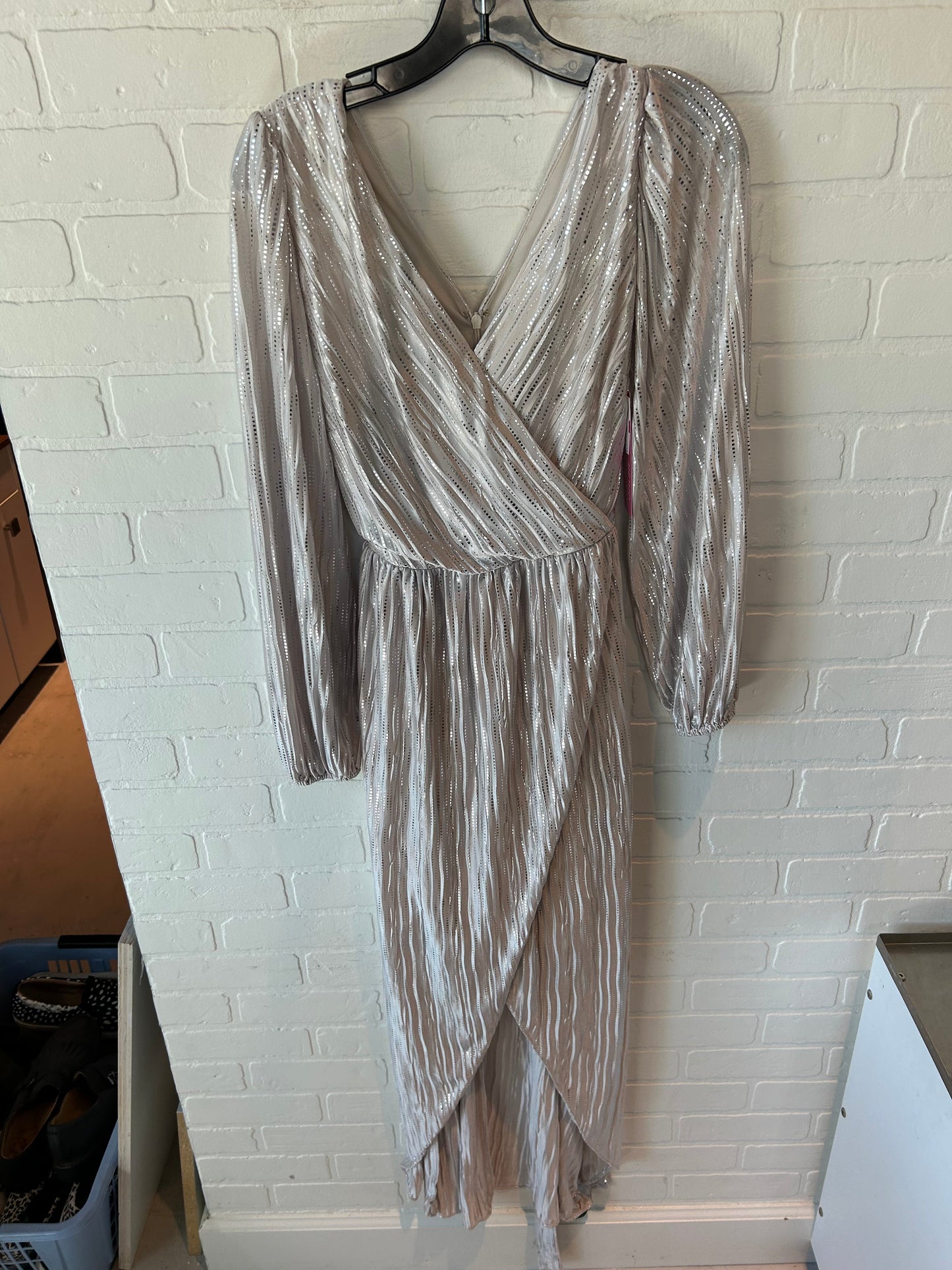 Dress Party Long By Guess In Silver, Size: M