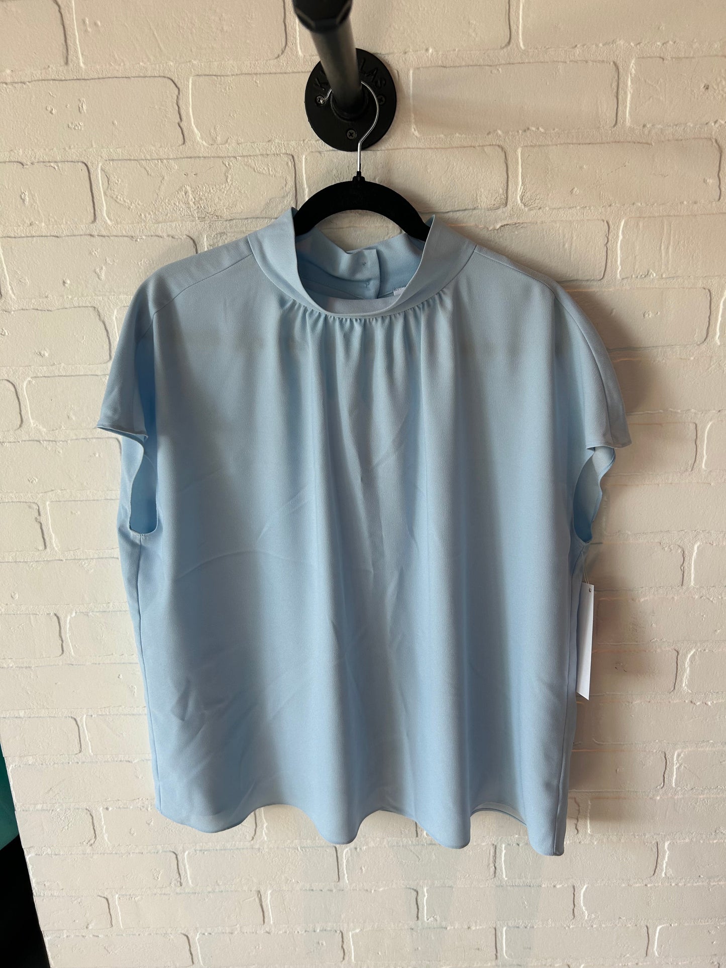 Top Short Sleeve By Nordstrom In Blue, Size: Xl