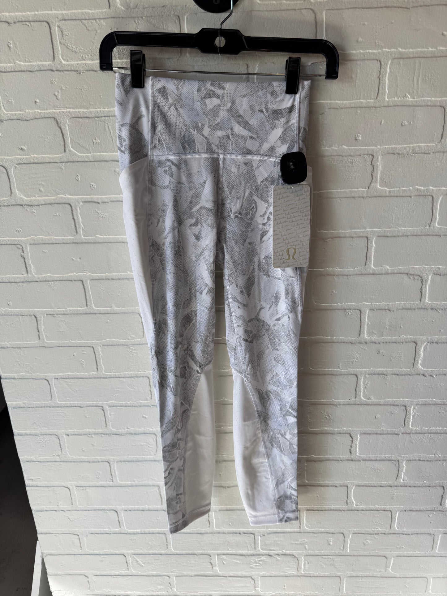 Athletic Leggings By Lululemon In Grey & White, Size: 4