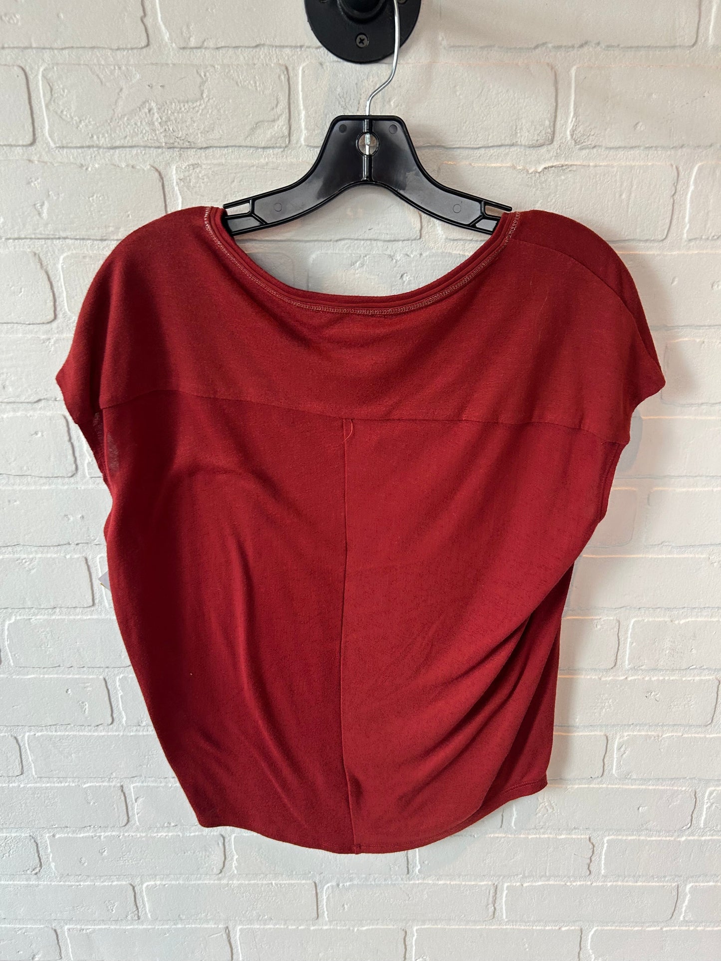 Top Short Sleeve By White House Black Market In Red, Size: Xs