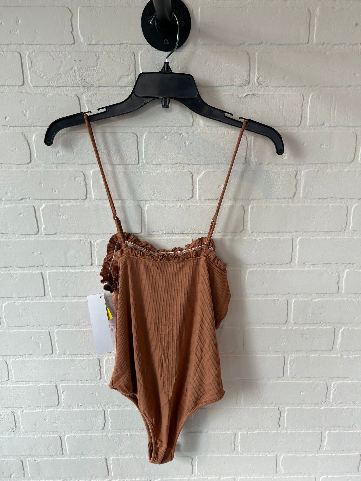 Bodysuit By Clothes Mentor In Tan, Size: M