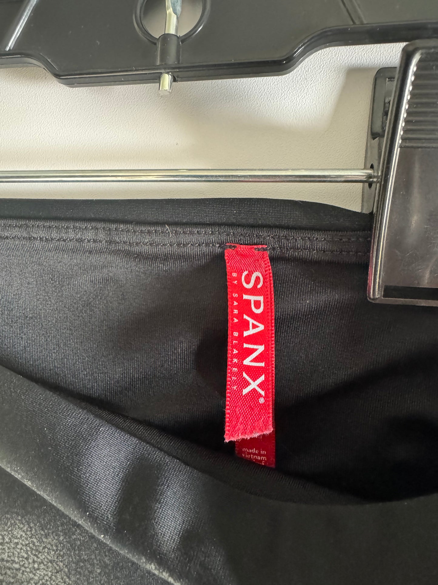 Athletic Leggings By Spanx In Black, Size: 8