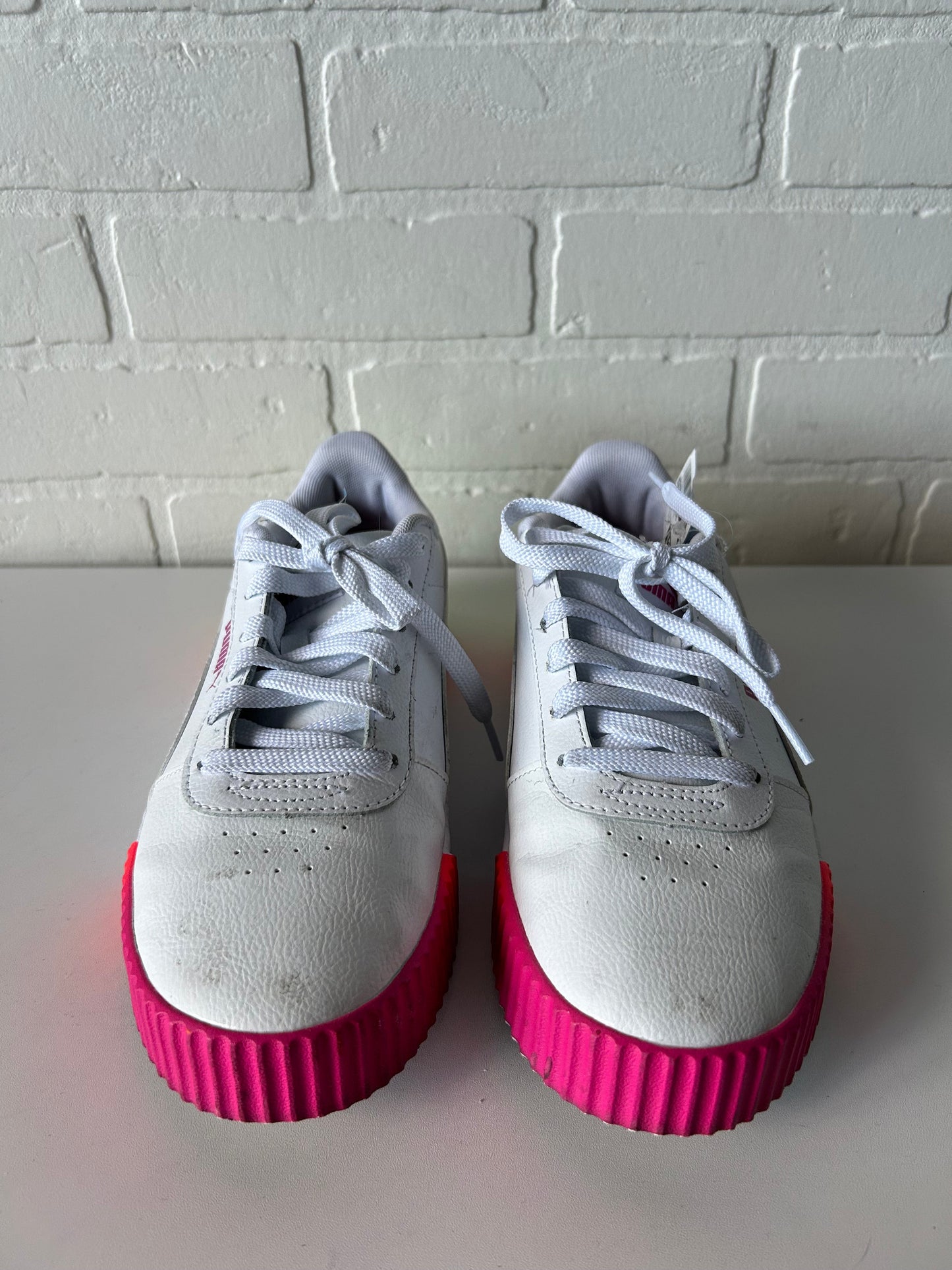 Shoes Sneakers By Puma In Pink & White, Size: 9.5