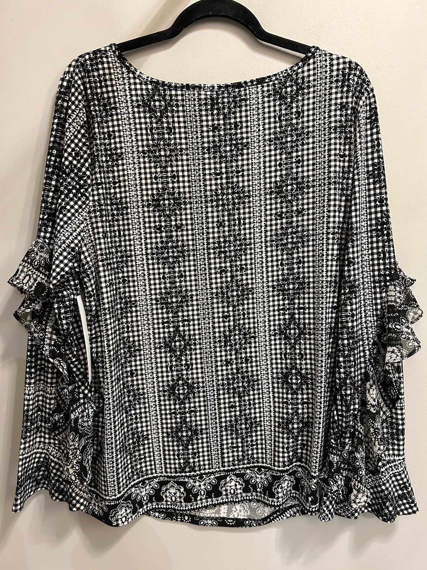 Top Long Sleeve By Style And Company In Black & White, Size: Xl