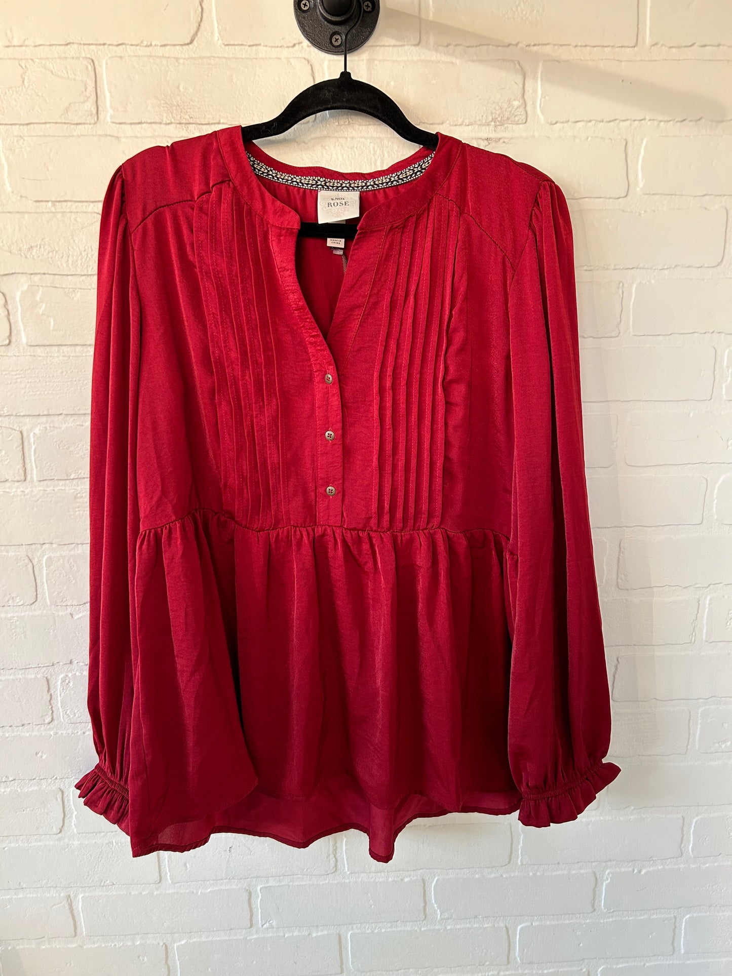 Top Long Sleeve By Knox Rose In Red, Size: L