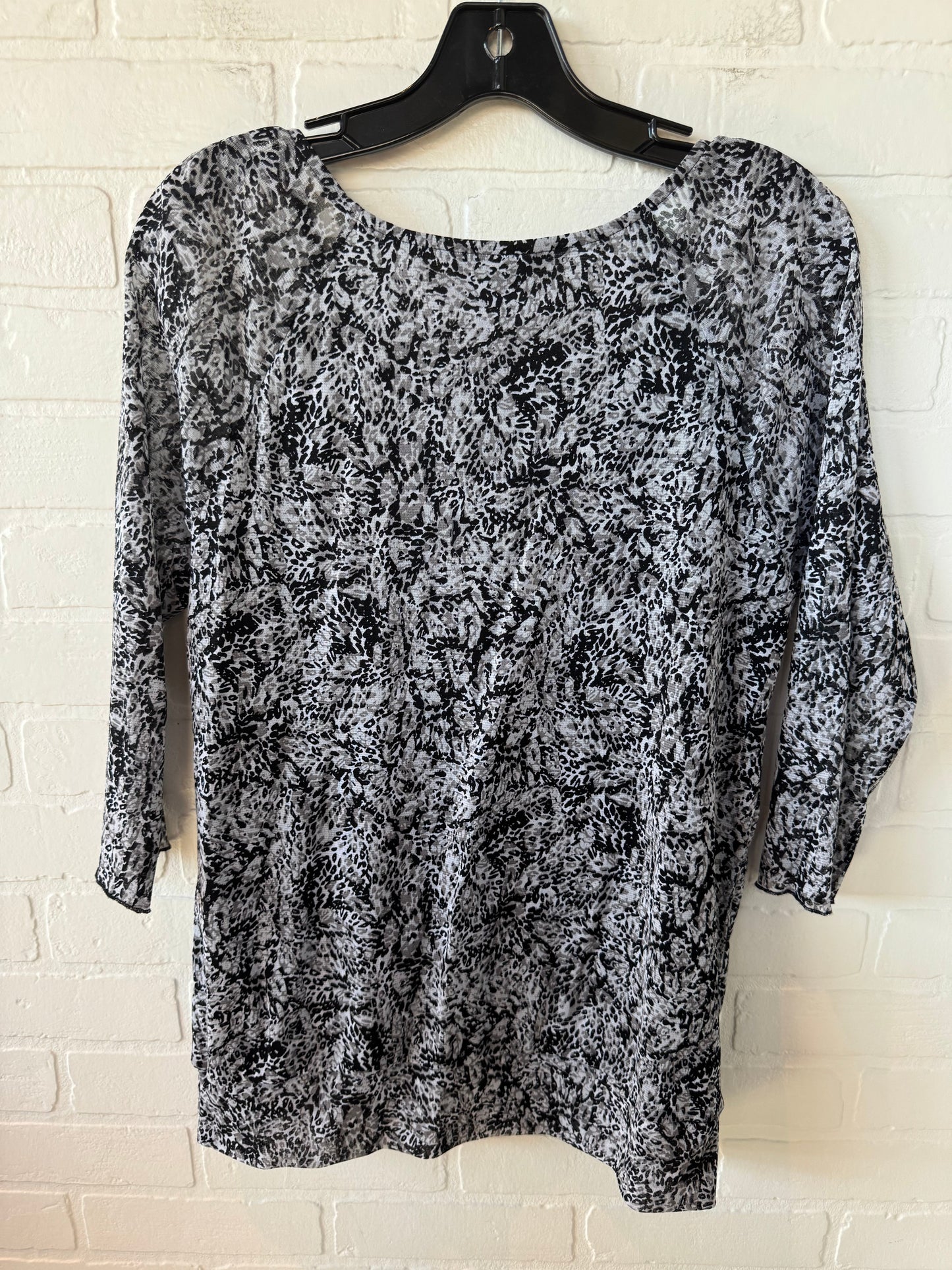 Top 3/4 Sleeve By Christopher And Banks In Black & Grey, Size: L