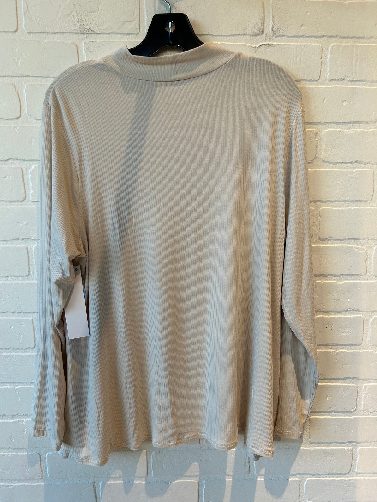 Top Long Sleeve Basic By Old Navy In Tan, Size: L