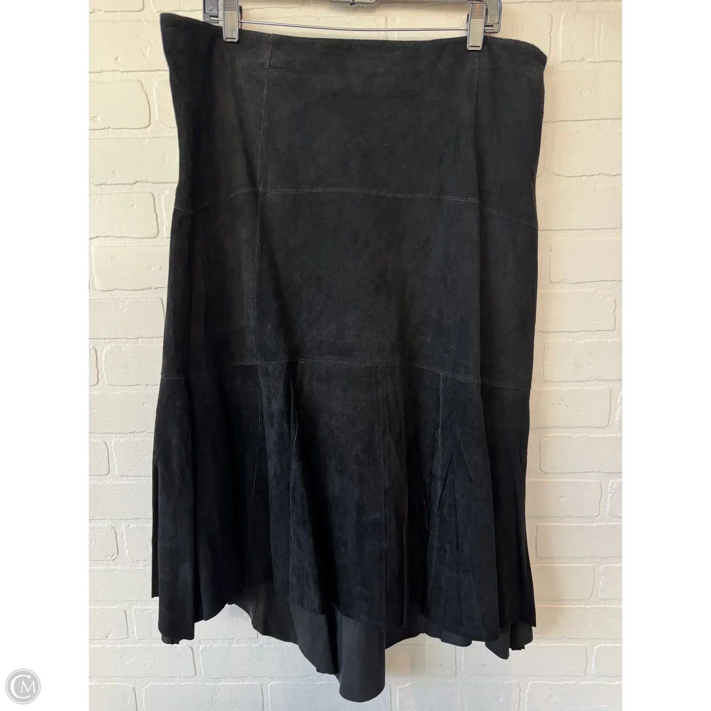 Skirt Midi By Cabi In Black, Size: 16