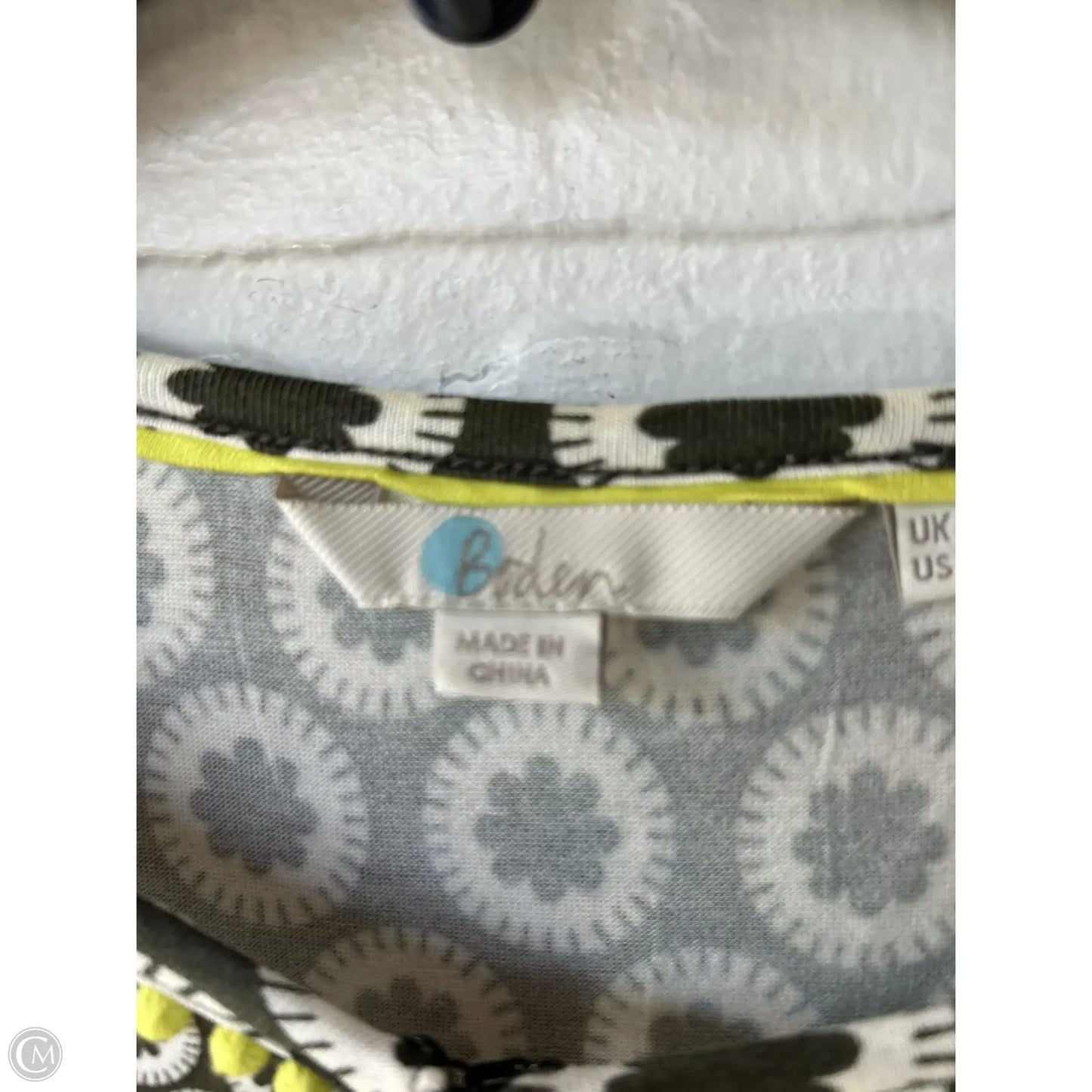 Top Long Sleeve By Boden In Green & White, Size: Xs