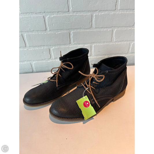 Boots Ankle Flats By Josef Seibel In Black, Size: 11.5