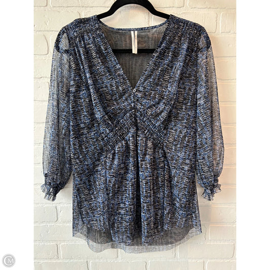 Top Long Sleeve By Anthropologie In Black & Blue, Size: M