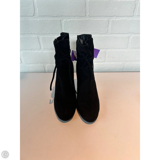 Boots Ankle Heels By Calvin Klein In Black, Size: 5.5