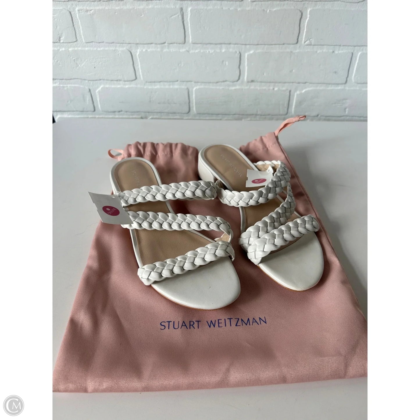 Sandals Designer By Stuart Weitzman In White, Size: 8