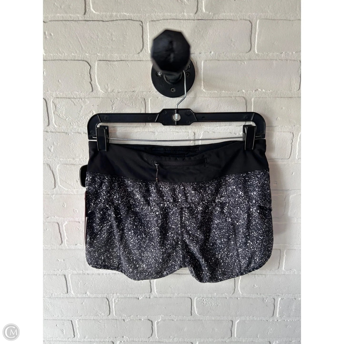 Athletic Shorts By Lululemon In Black & Grey, Size: 4