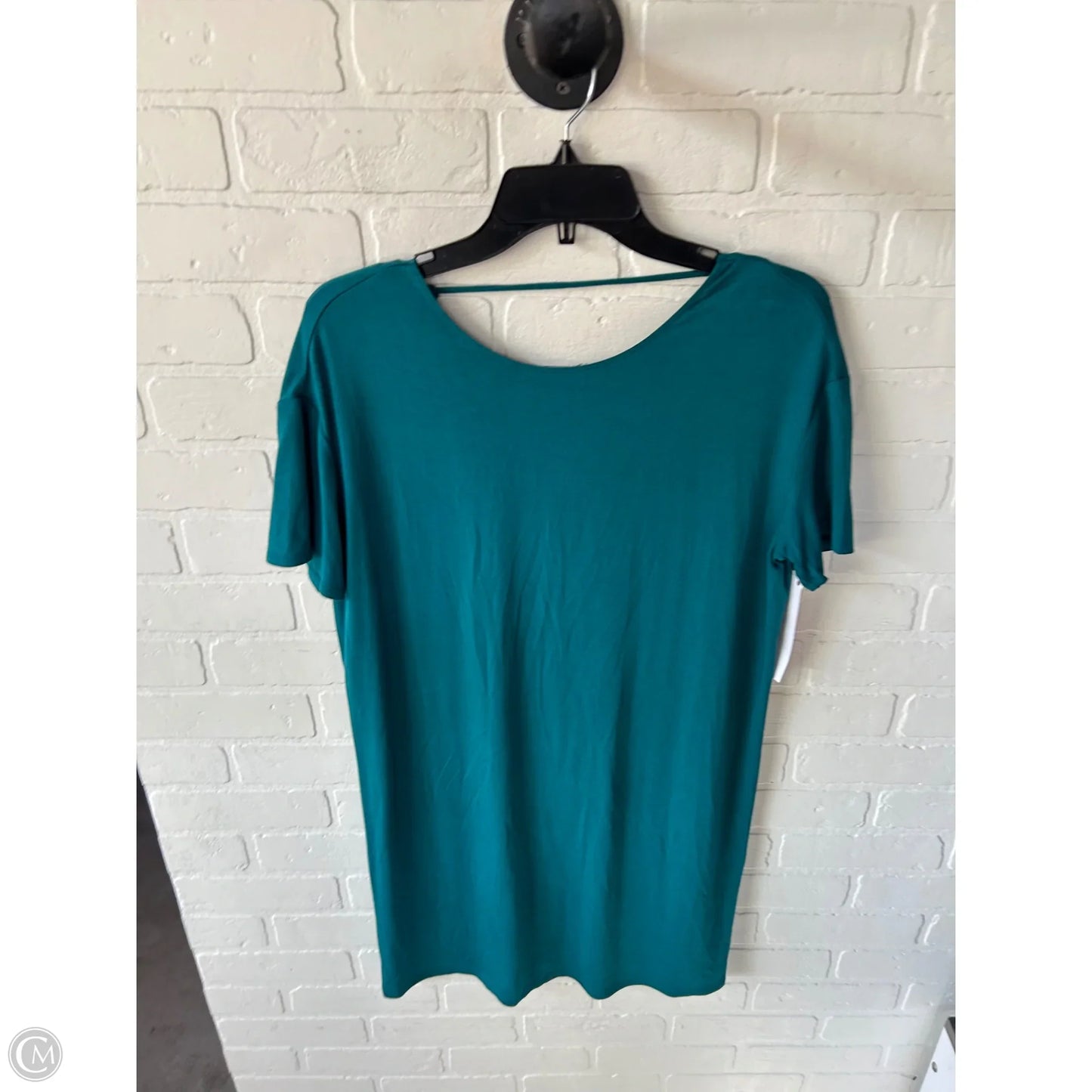 Dress Casual Short By Fabletics In Green, Size: M