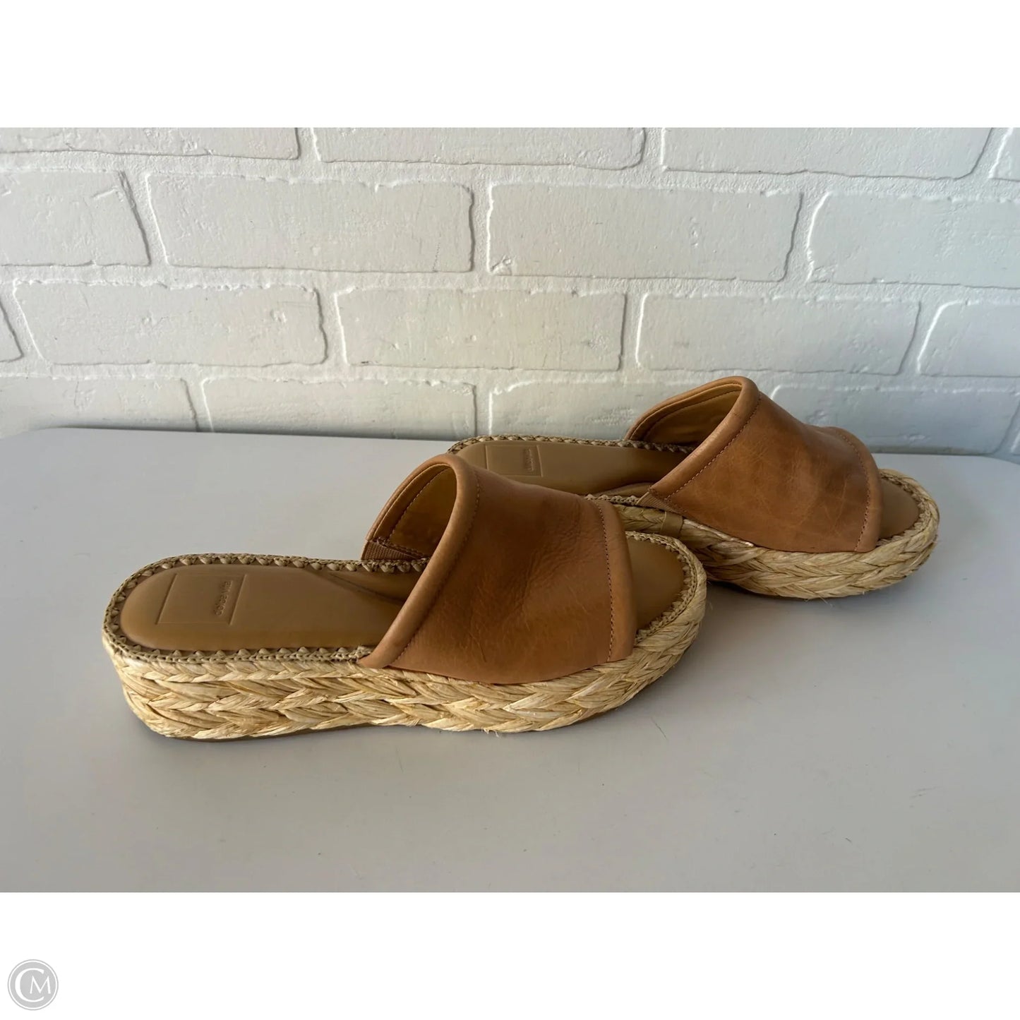 Sandals Flats By Dolce Vita In Tan, Size: 11