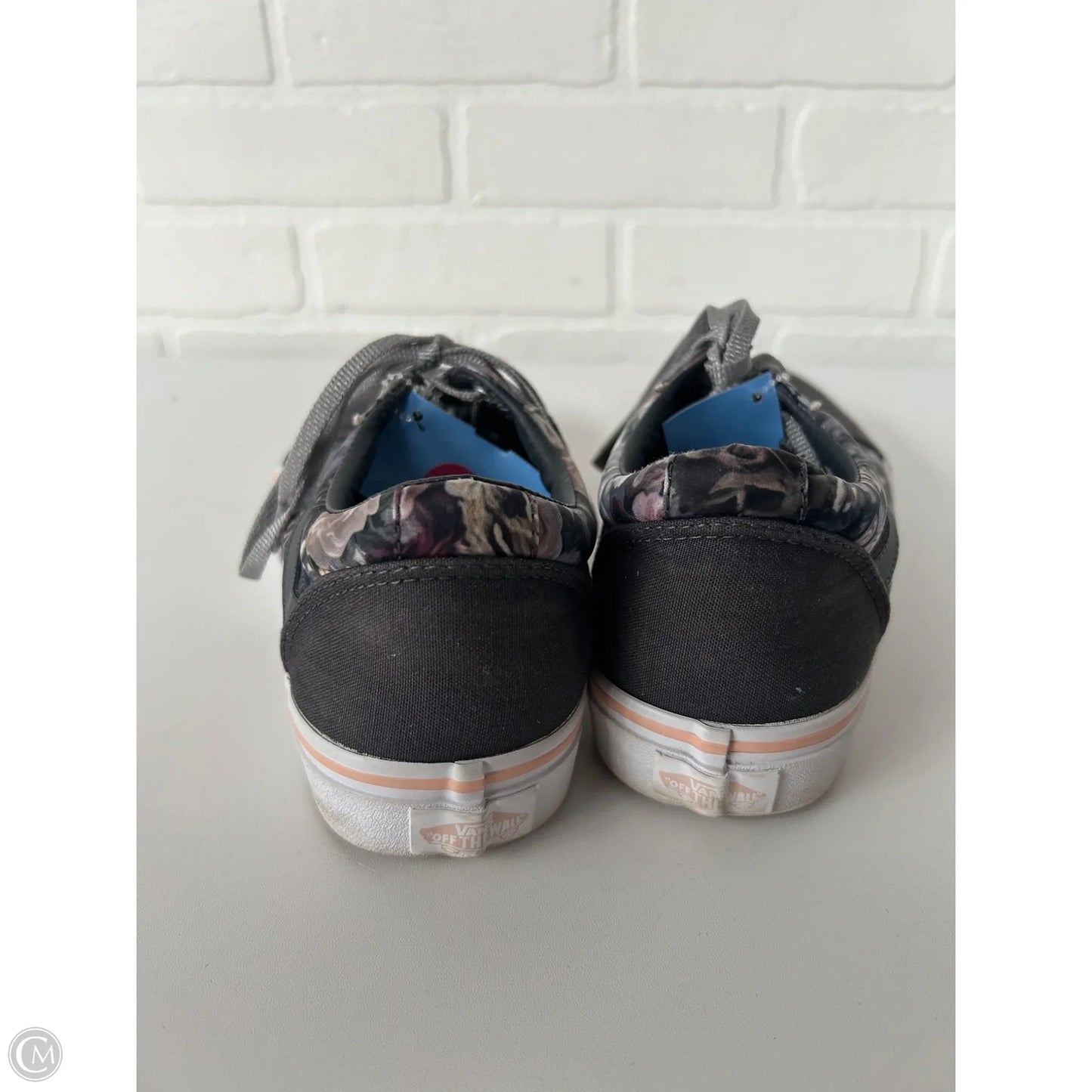 Shoes Sneakers By Vans In Grey, Size: 8.5