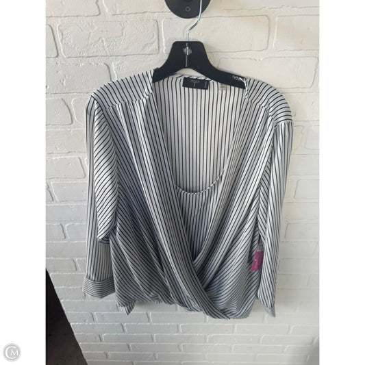 Top Long Sleeve By T Tahari In Black & White, Size: 1x