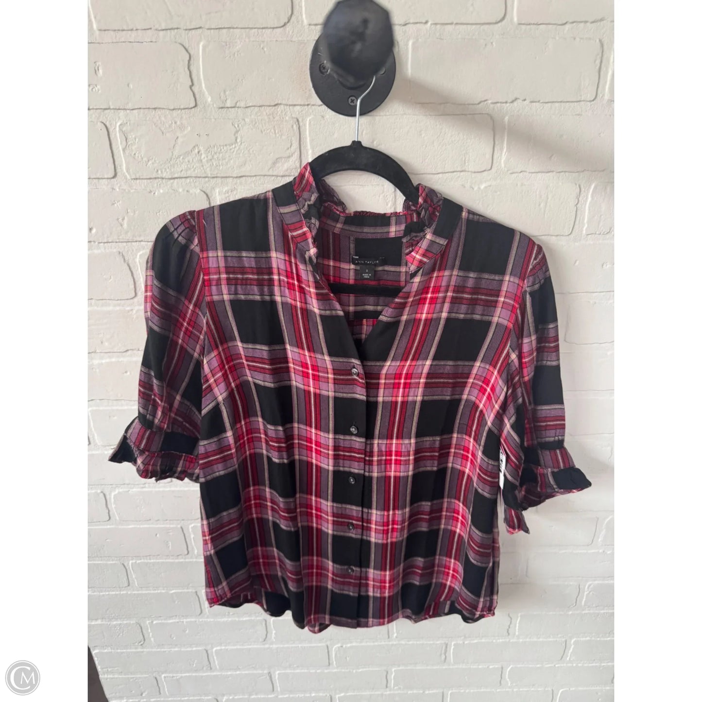 Top Short Sleeve By Ann Taylor In Black & Purple, Size: S