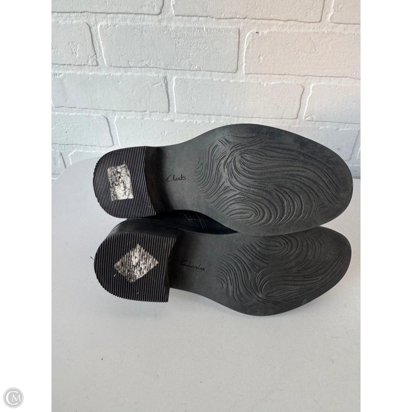 Boots Ankle Flats By Clarks In Black, Size: 6