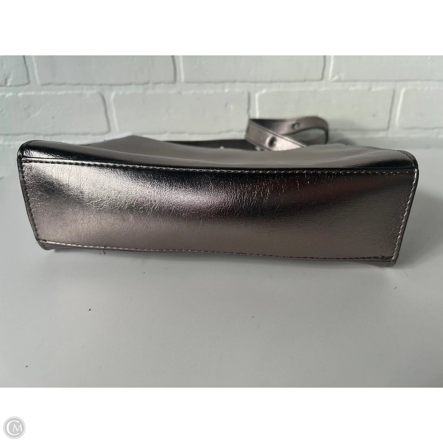 Handbag By Simply Vera, Size: Medium