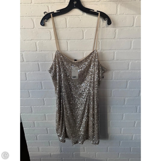 Dress Party Short By Divided In Gold, Size: Xl