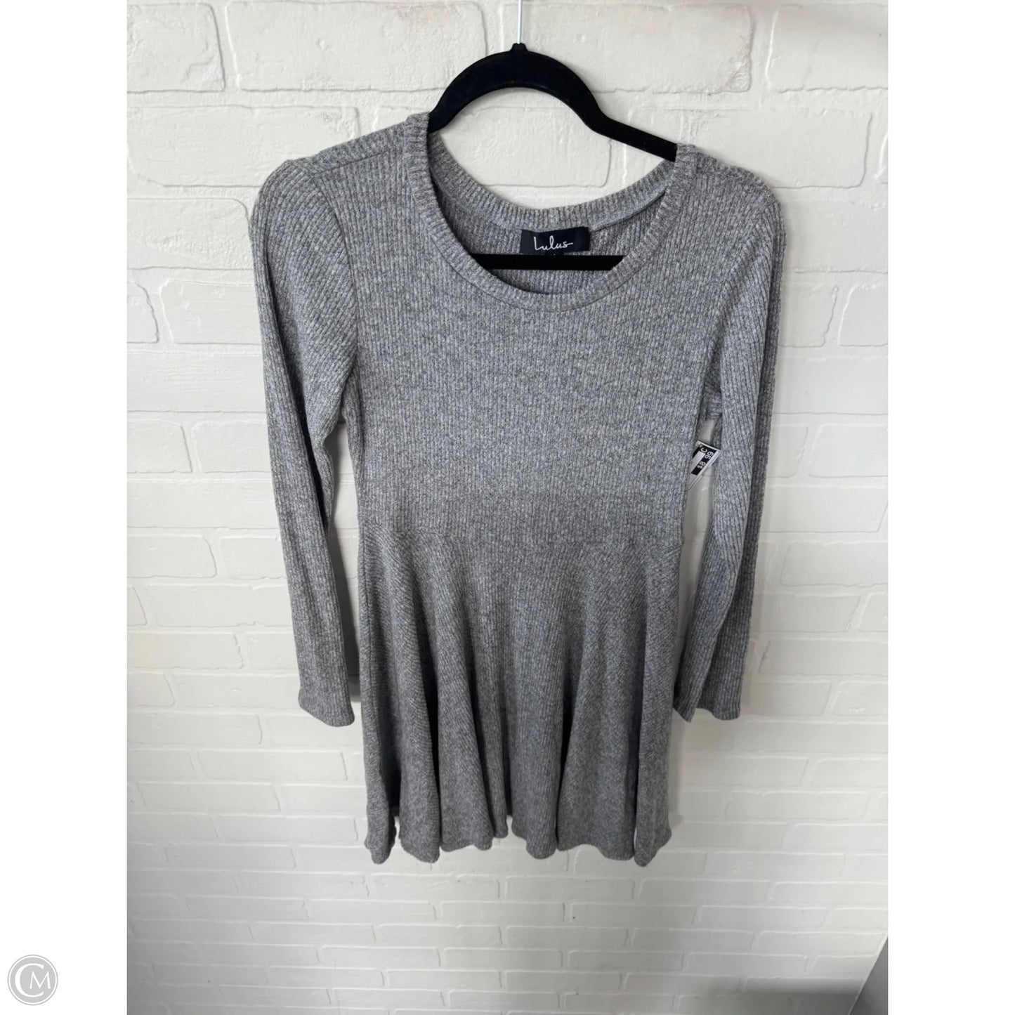Dress Casual Short By Lulus In Grey, Size: M