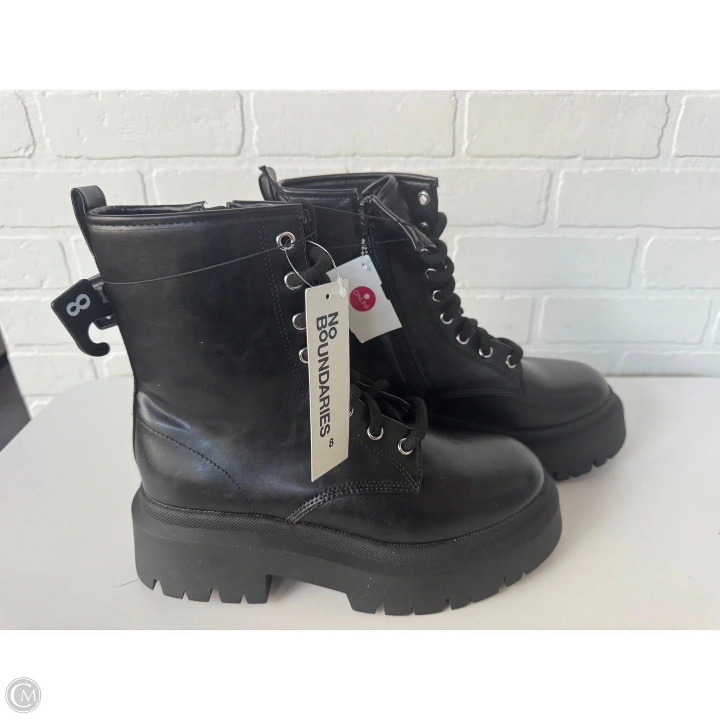 Boots Combat By No Barriers In Black, Size: 8