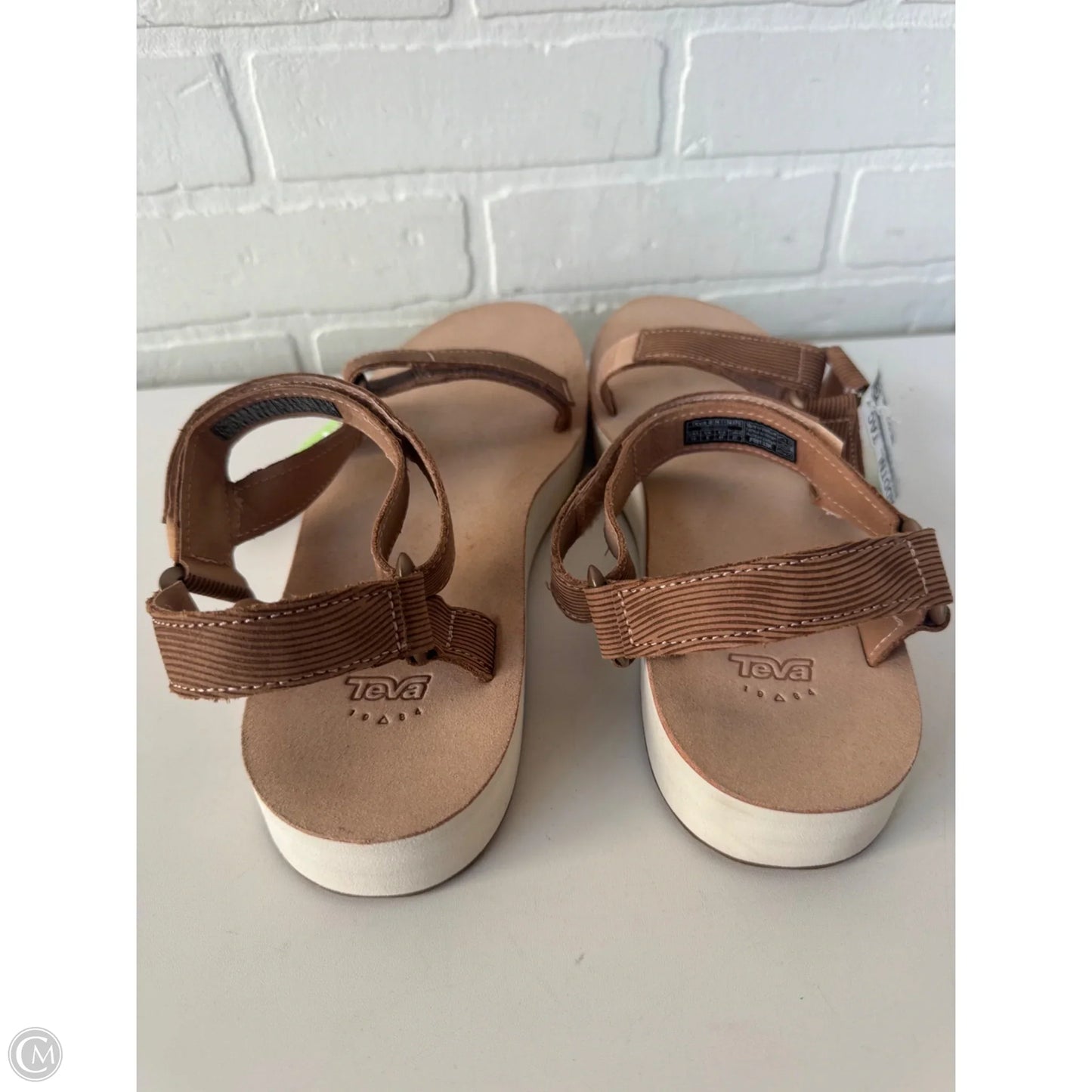 Sandals Flats By Teva In Tan, Size: 10