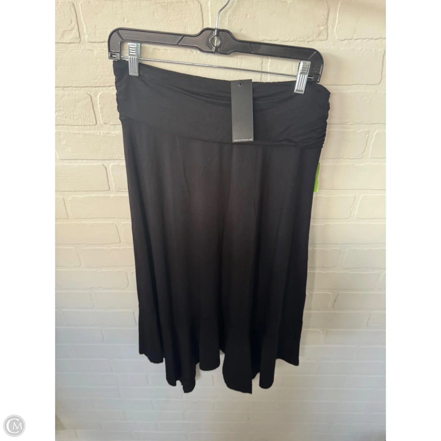 Skirt Midi By Clothes Mentor In Black, Size: 12
