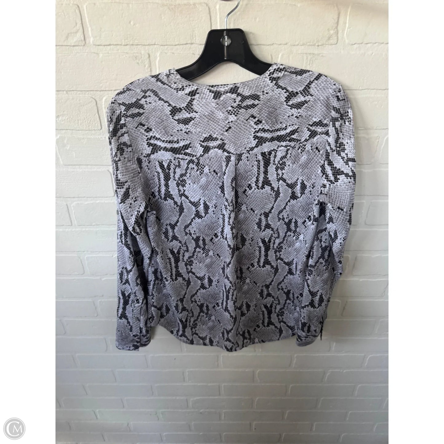 Top Long Sleeve By Express In Grey, Size: Xs