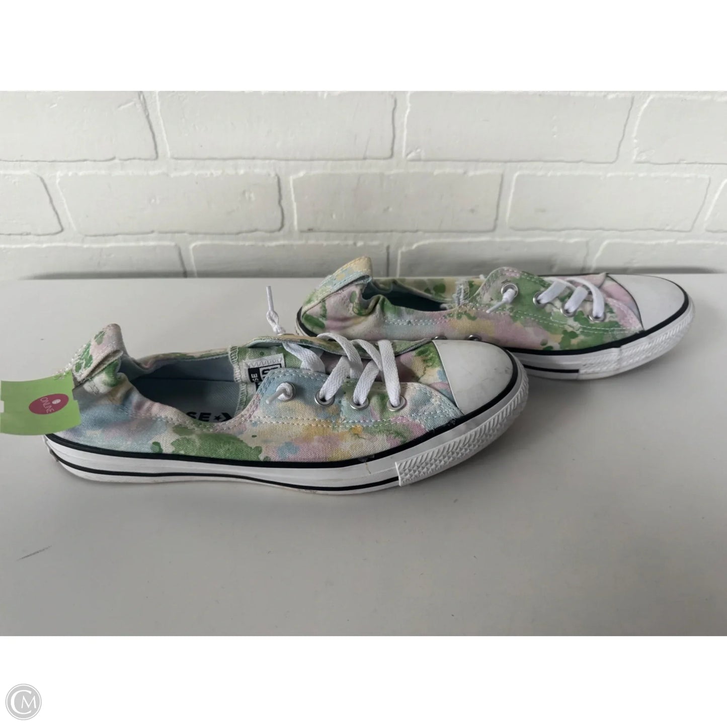 Shoes Sneakers By Converse In Green & Pink, Size: 10.5