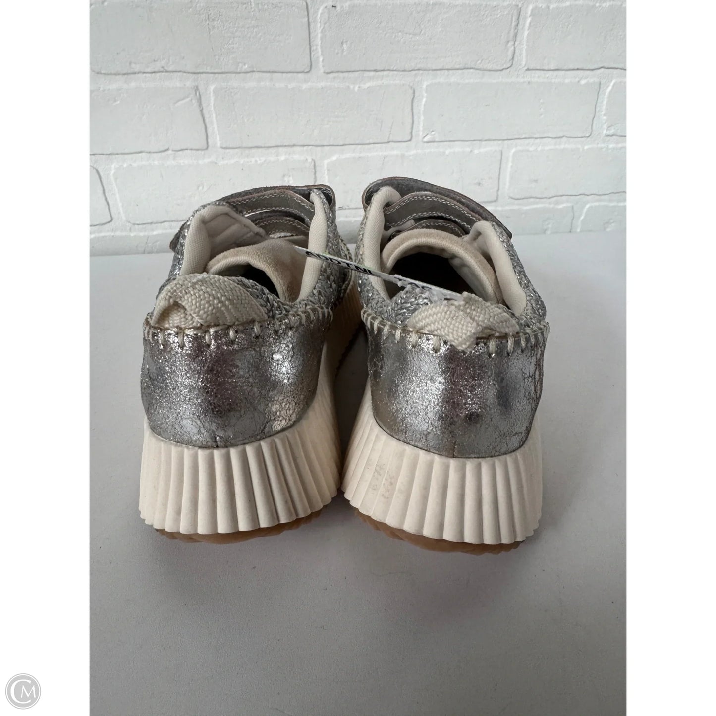 Shoes Sneakers By Dolce Vita In Silver, Size: 10
