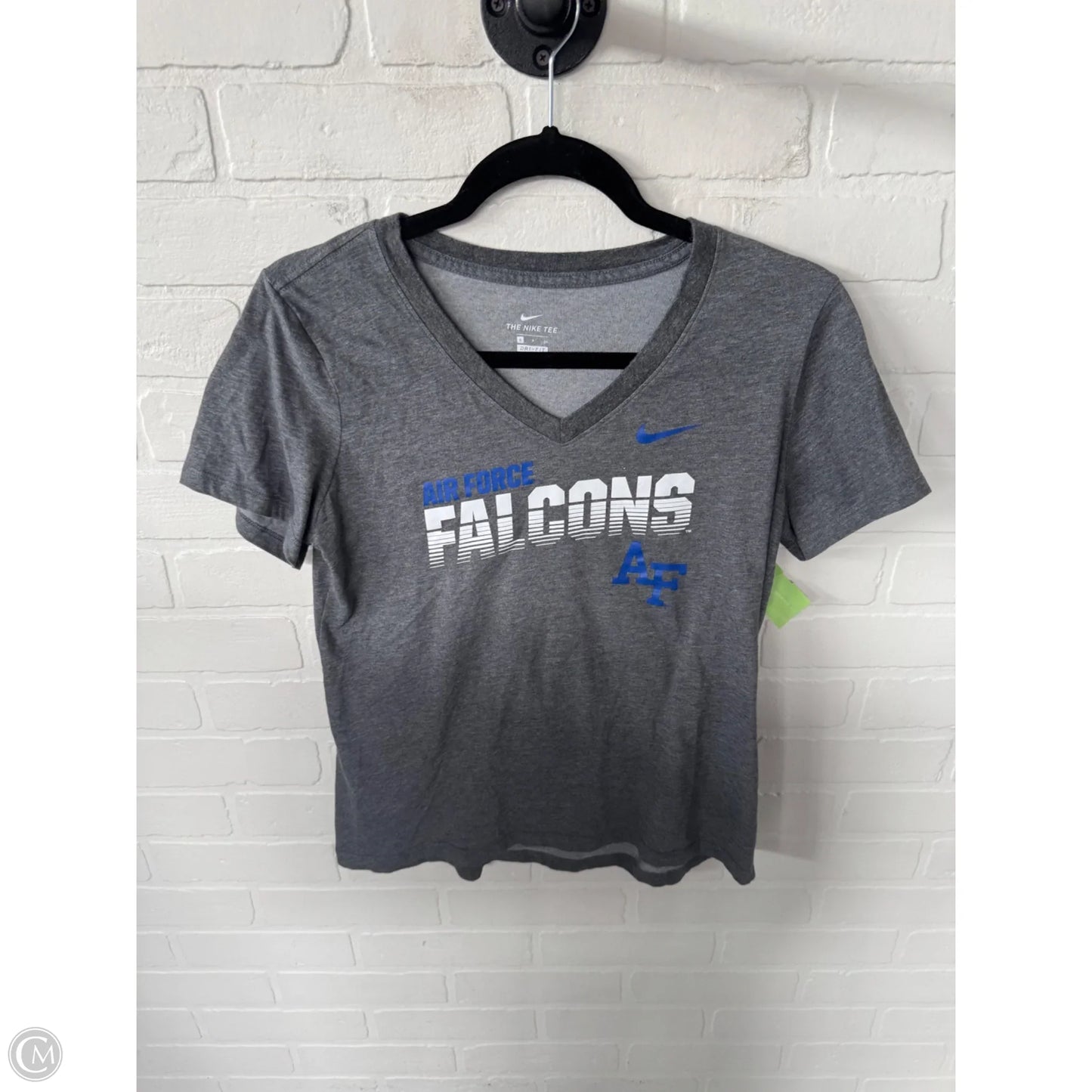 Athletic Top Short Sleeve By Nike In Grey, Size: S
