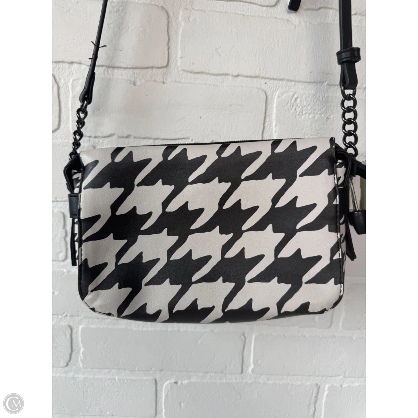 Crossbody By Simply Vera, Size: Small