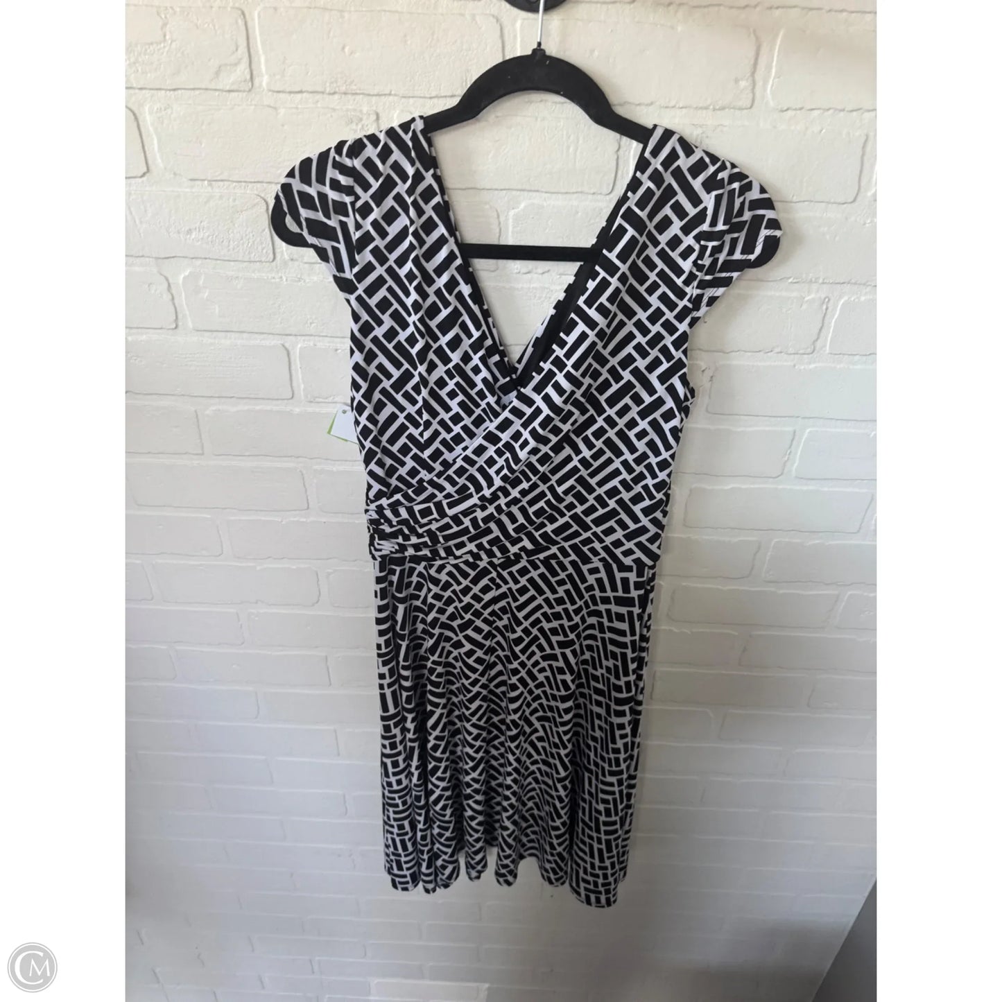 Dress Work By White House Black Market In Black & White, Size: S