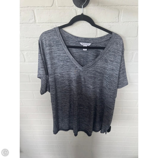 Athletic Top Short Sleeve By Athleta In Grey, Size: 3x