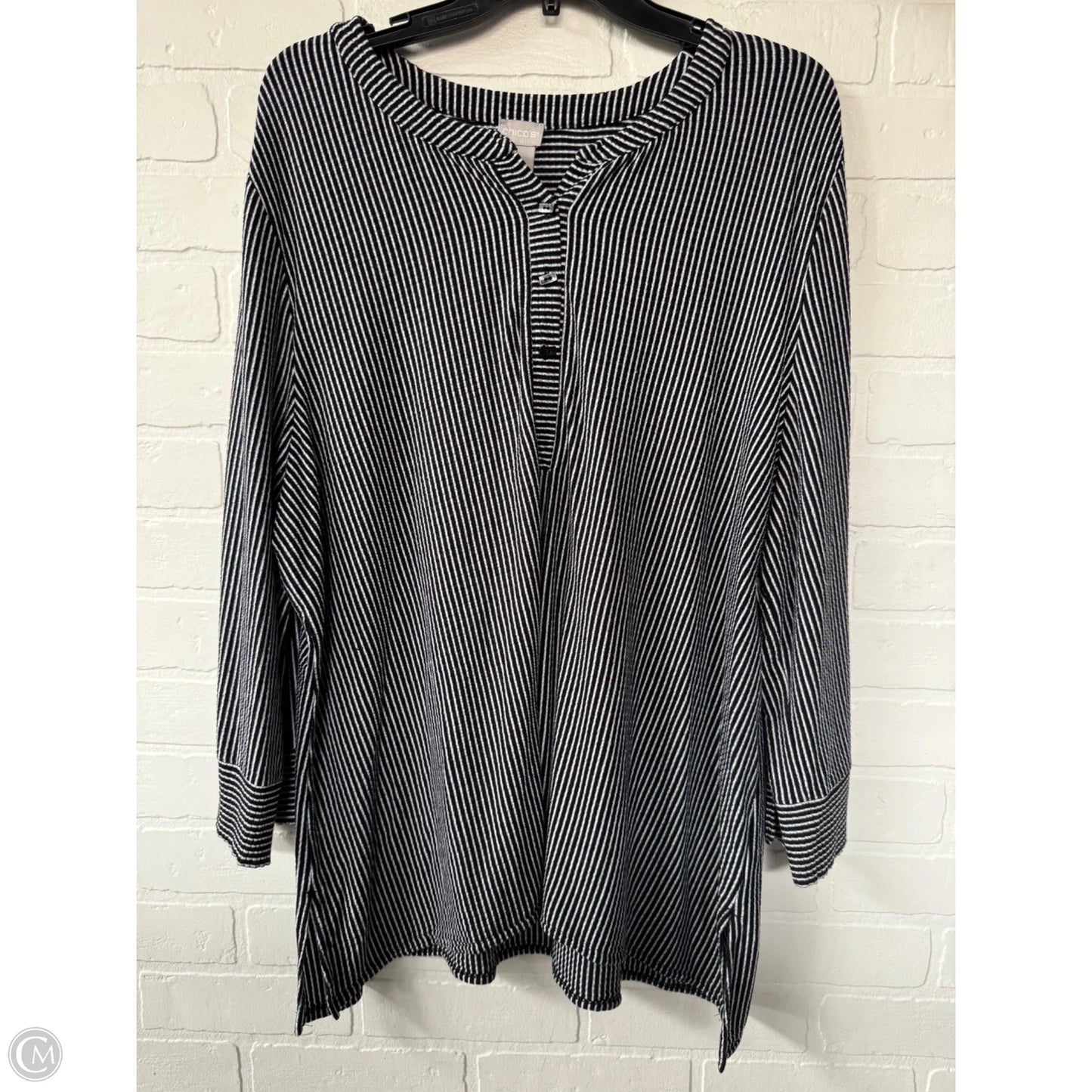 Top 3/4 Sleeve By Chicos In Black & White, Size: Xxl