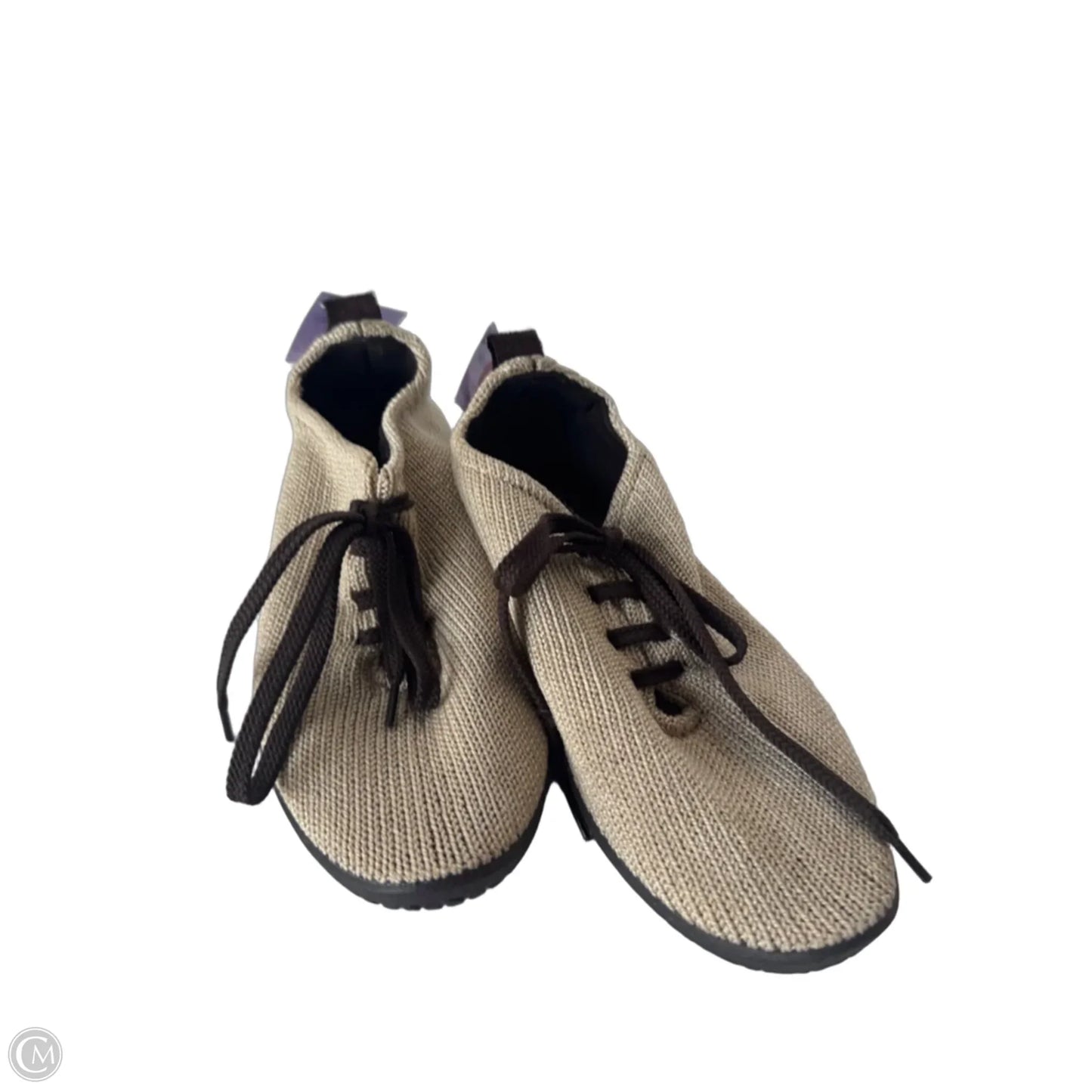 Shoes Sneakers By Clothes Mentor In Brown, Size: 6.5