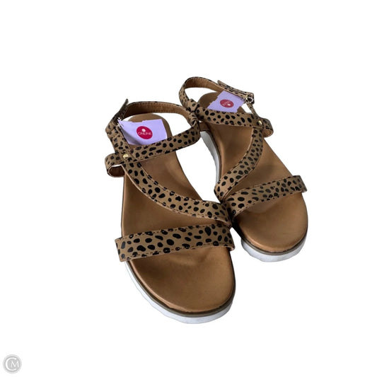 Sandals Flats By Report In Brown, Size: 10