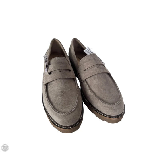 Shoes Flats By Anne Klein In Taupe, Size: 7