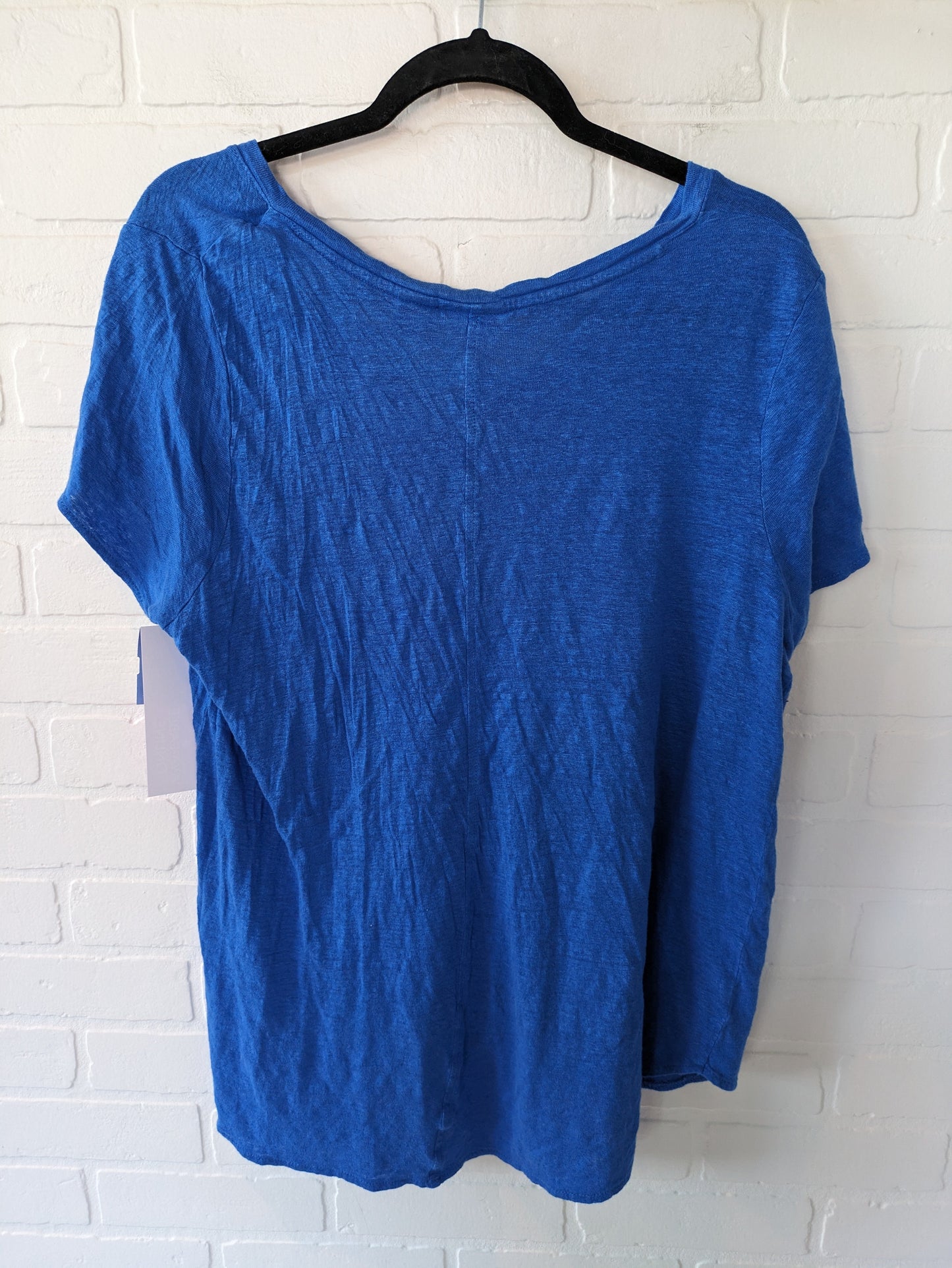 Top Short Sleeve Basic By Tahari  Size: 1x