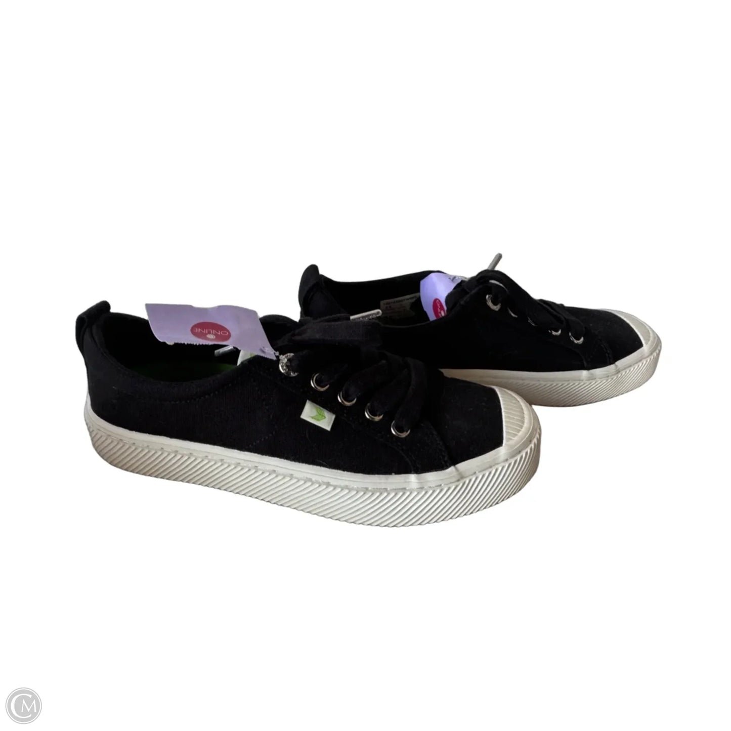 Shoes Sneakers By Cariuma In Black & White, Size: 6.5