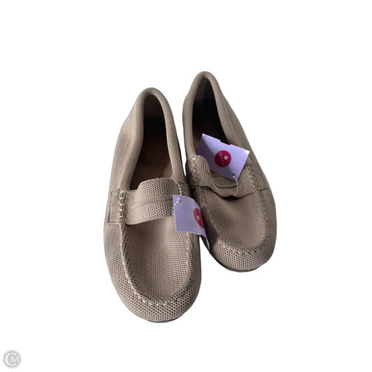 Shoes Flats By Clothes Mentor In Tan, Size: 7