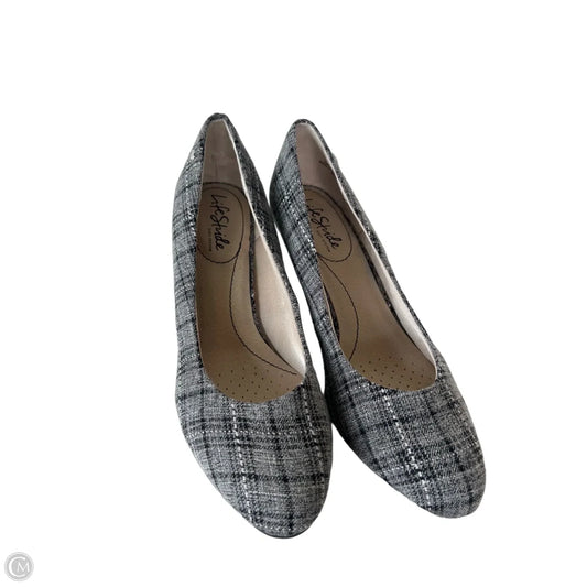 Shoes Heels Kitten By Life Stride In Grey, Size: 7.5