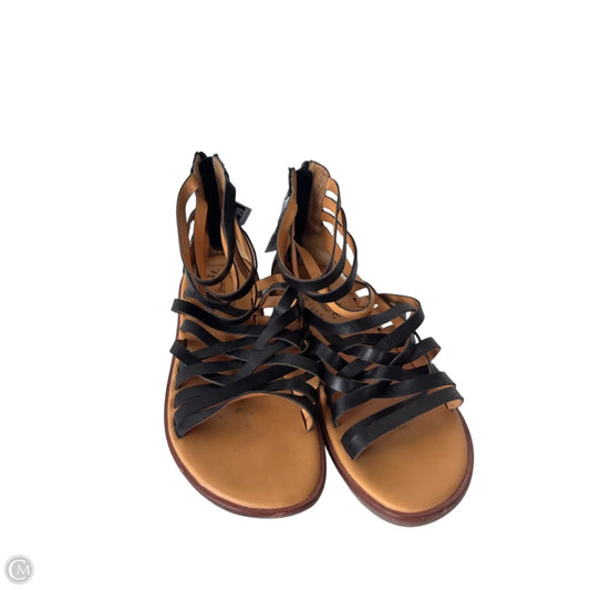 Sandals Flats By Kork Ease In Black & Brown, Size: 7