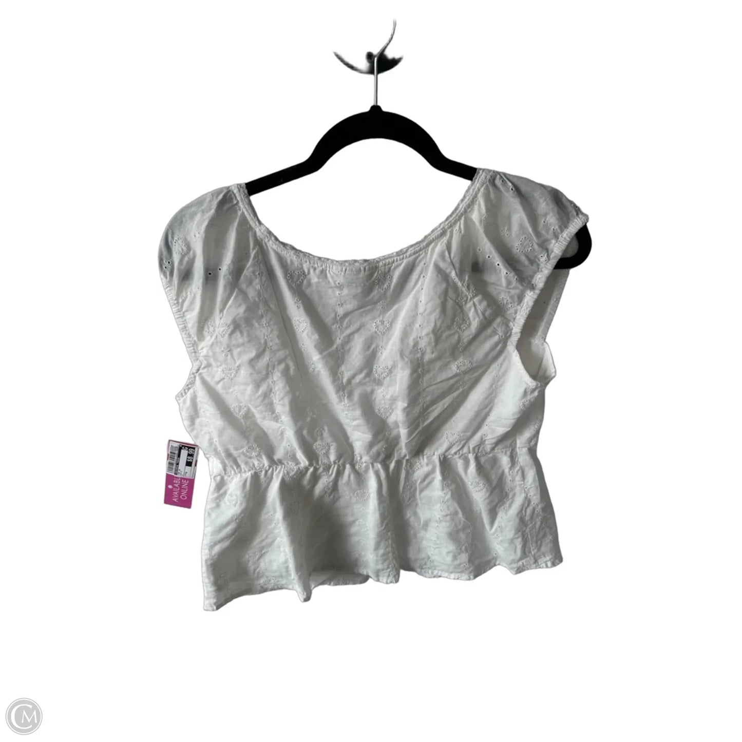 Top Short Sleeve By Universal Thread In White, Size: M